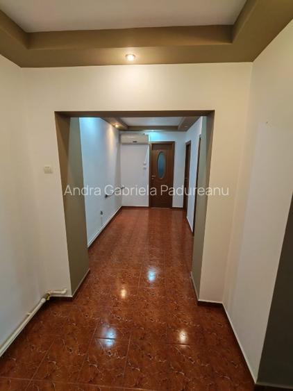 Apartament decomandat 3 camere de vanzare - 12