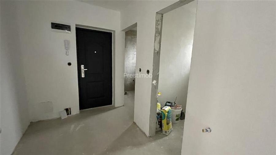 Apartament cu 3 camere la stadiul semifinisat cu loc de parcare inclus, in Crist - 22