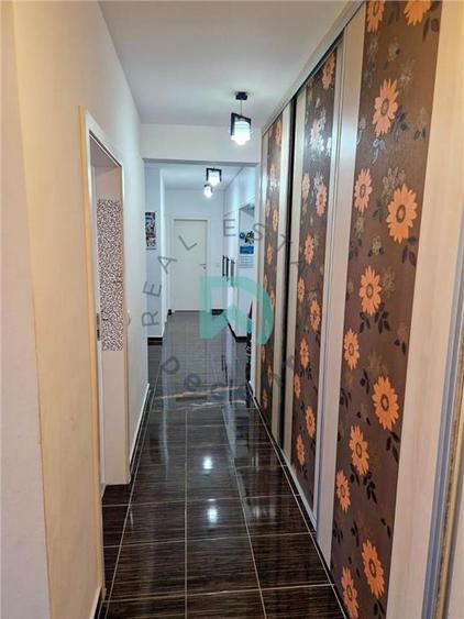 Apartament 3 camere Avantgarden, Brasov