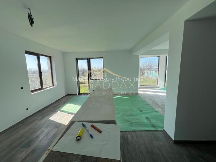 Vila moderna 4 camere // 114 // teren 440mp / Tunari/ Localitatea Dimieni - 2