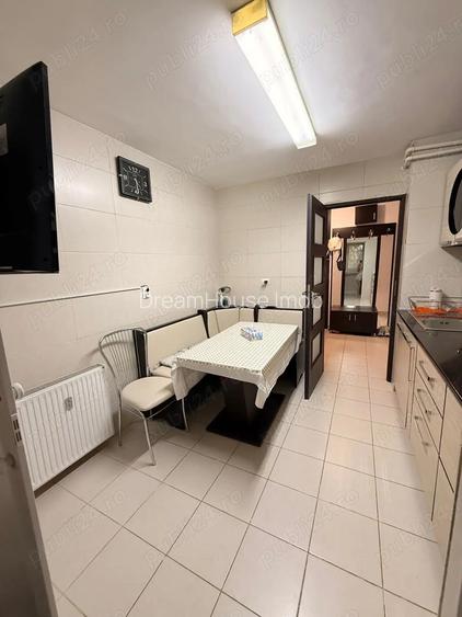 Apartament 3 camere Dristor - McDonals - Parcare - Centrala Proprie - 8