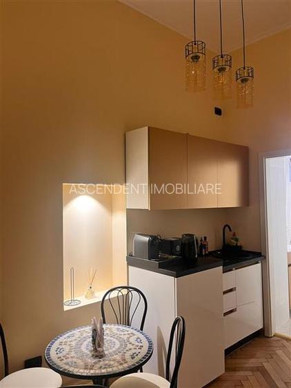 Eleganta si farmec in Centrul Istoric, Brasov - 4