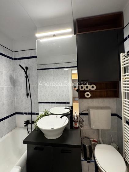 Apartament 2 camere, decomandat, renovat recent, parcare inclusă– 5 min metrou  - 3