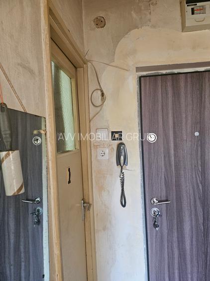 Titan Policlinica, Bdul Nicolae Grigorescu, stradal - 2