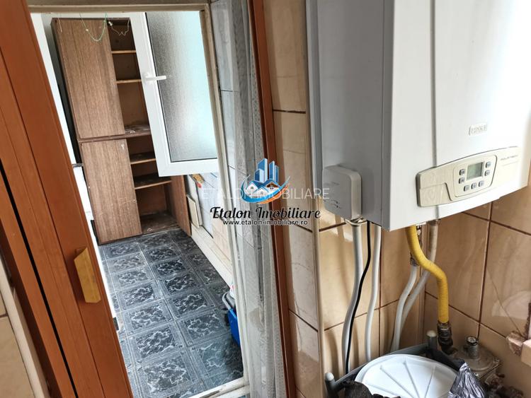Apartament 3 camere semidecomandat, etaj 1, Piata Darmanesti - 2