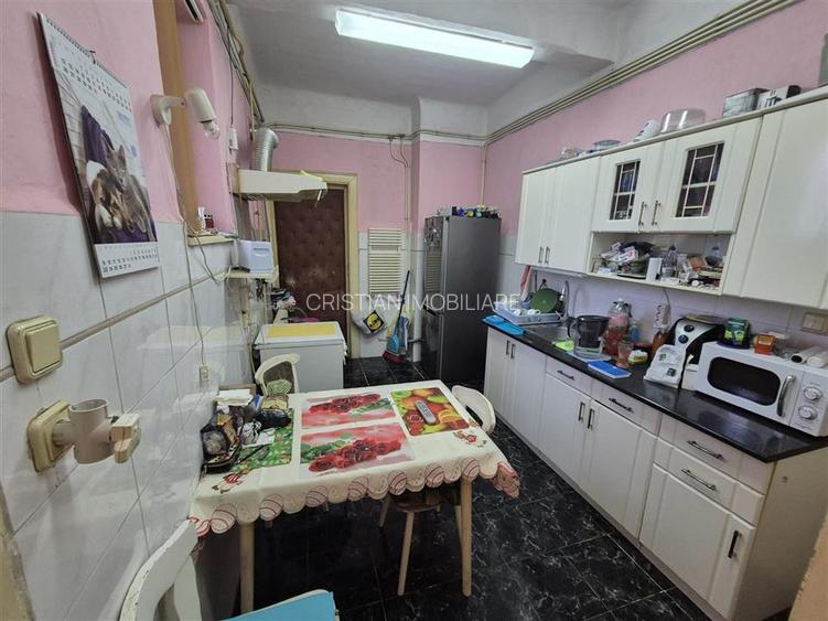 Etaj 3, FOARTE SPATIOS! 3 camere, 91,5 mp, confort 1, Ultracentral - 6