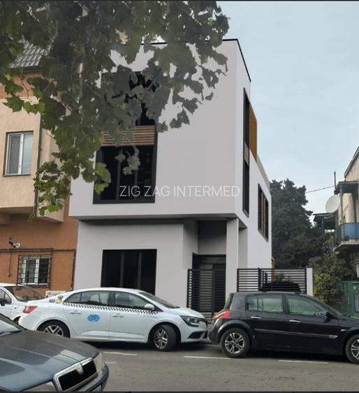 Bd. Mamaia, spatiu IDEAL BIROURI, 170 mp. - 2