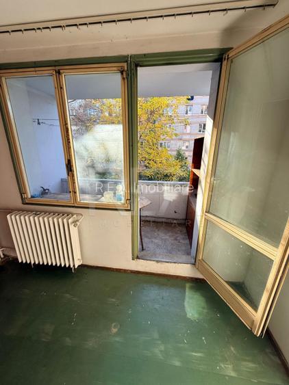 3 Camere + Boxa | Bloc Reabilitat | Metrou Raul Doamnei - Zona Drumul Taberei - 7