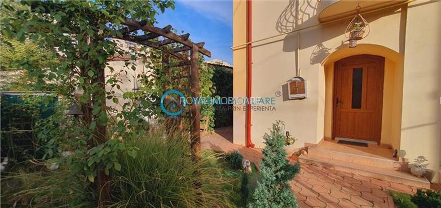 Royal Imobiliare - Vanzare Vila zona Republicii - 2