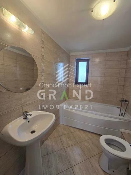 CASĂ INDIVIDUALĂ DE ÎNCHIRIAT | 140 MP | CURTE 350 MP | 4 PARCĂRI | BUNĂ ZIUA - 12
