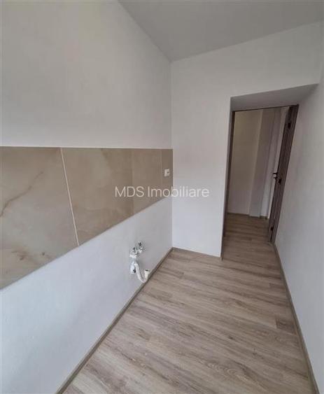 4 camere etaj intermediar langa Mall renovat recent - 12
