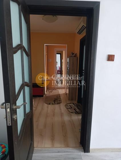 3 camere, decomandat, et. 2/4,  Gradinari,  bloc'80! - 5