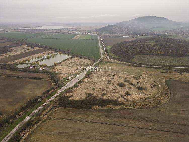 Teren extravilan in Ineu - 8