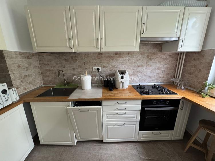 Apartement cu doua camere de inchiriat  - 6