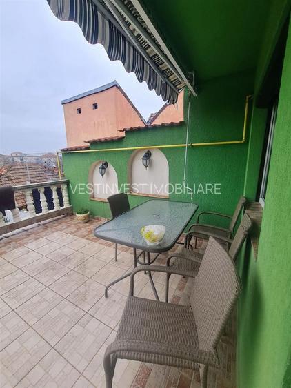 Casa D+P+E  zona Garii Oradea - 7