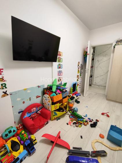 Giurgiului-Luica-Apartament de 4 camere decomandat - 23