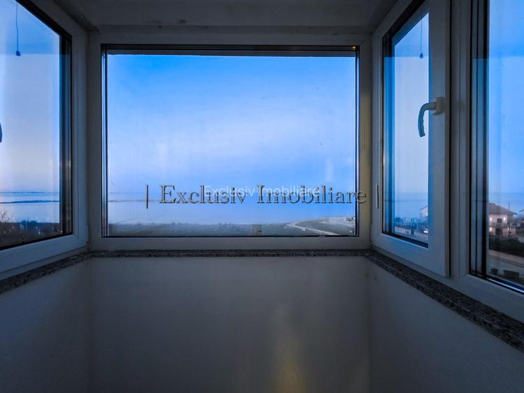 Vedere frontala la mare din toate camerele | Apartament 3 camere Faleza Nord - 26