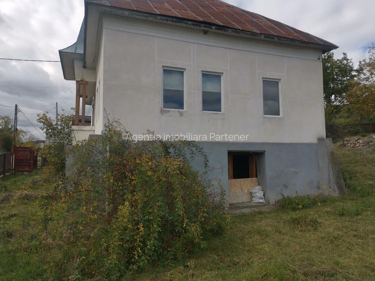Casa batraneasca Aninoasa/ Arges, teren 1.200 mp - 5