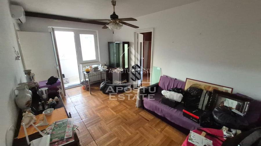 Apartament cu 3 camere, balcon, zona Sagului - 4