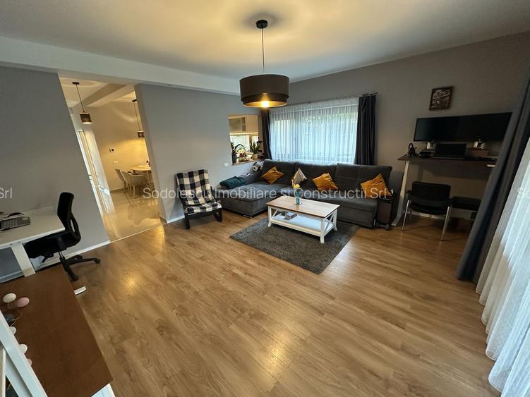 Duplex cu 5 camere de vanzare  în zona Aradului - 12