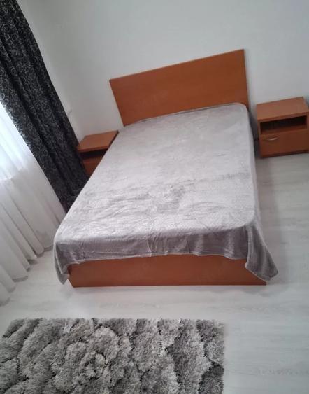Basarabia - 3 Camere - 2 Băi - 90 mp - Renovat - Bloc Anvelopat