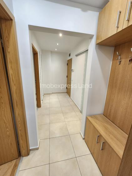 Inchiriez apartament cu 2 camere în centru comision 0 - 2