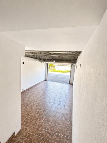 Vila de lux 310 mp construiti, cu piscina 40mp, Bucium Iasi, 1500mp teren, garaj foisor livada - 52