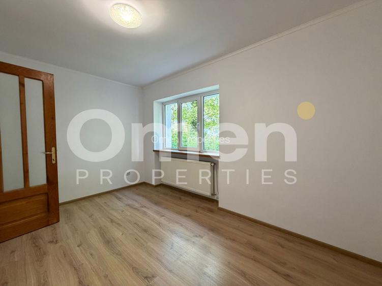Apartament cu 2 camere, situat in zona centrala - 3