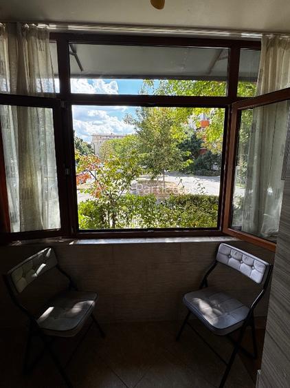 Apartament cu 4 camere, 90 m² utili, situat la parter, in Ramicu Valcea - 15
