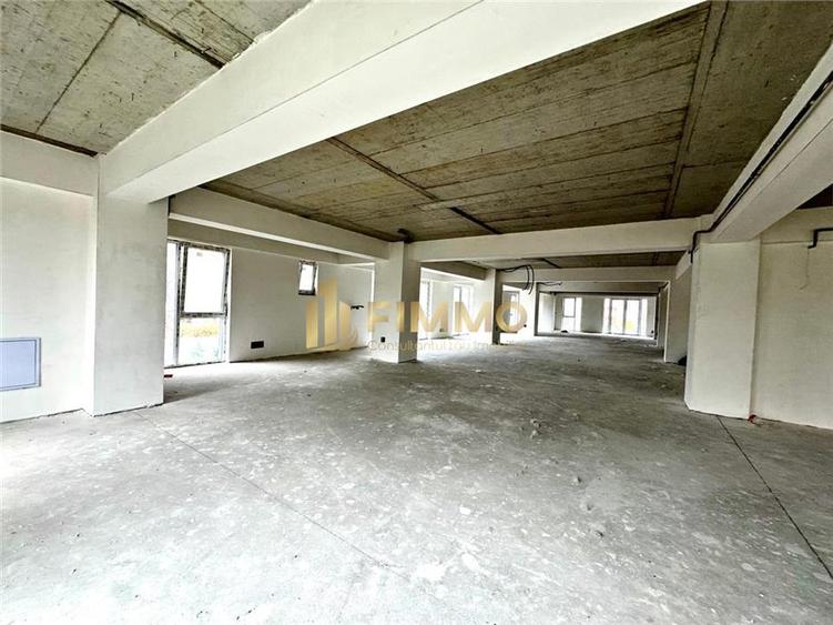 Spatiu Comercial | 390 mp | Bloc Nou | ID:1474