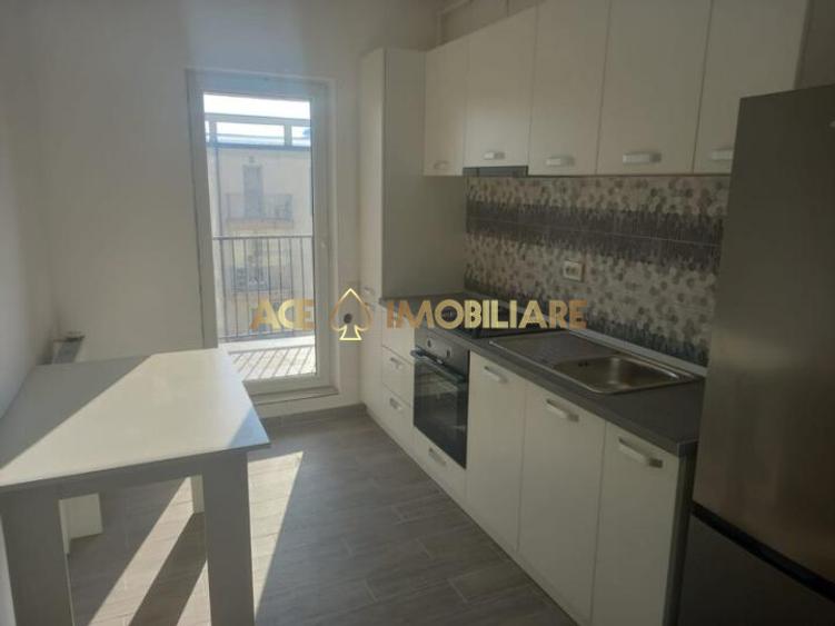 2 Camere de inchiriat | Berceni-Grand Arena | Metrou | Centrala