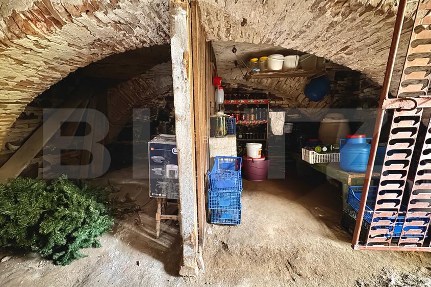 Casa  de vanzare, 2 camere, 86 mp  Sibiu- langa piata Cibin - 14