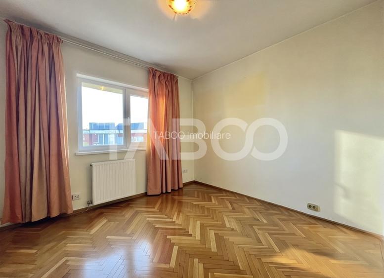 Apartament cu 3 camere in Grigorescu izolat cu 2 balcoane si boxa