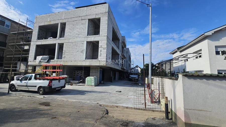 Parc Laurentiu Raiciu apartament 2 camere decomandat cu 2 balcoane. - 5