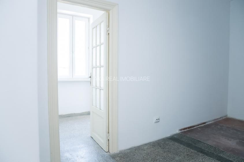 Apartamentul din turnul cu glorietă — Calea Victoriei nr. 2 - 15