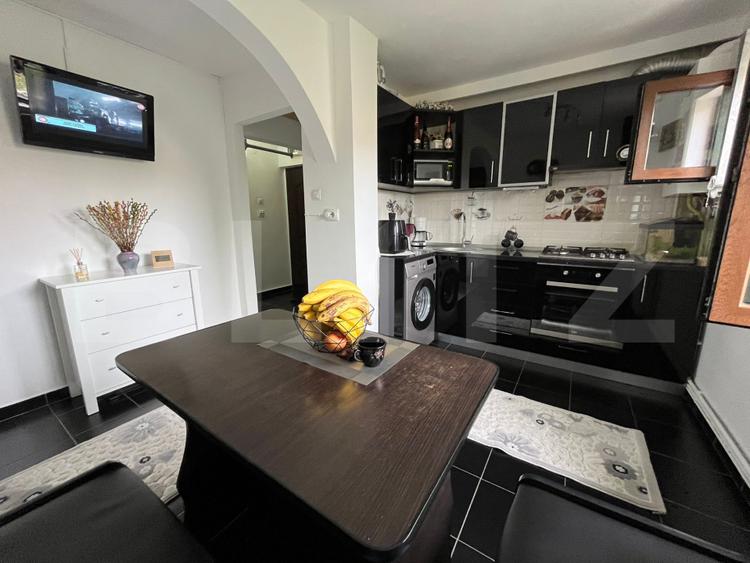 Apartament 2 camere, 40 mp utili, etaj 4 – zona M9, izolat complet