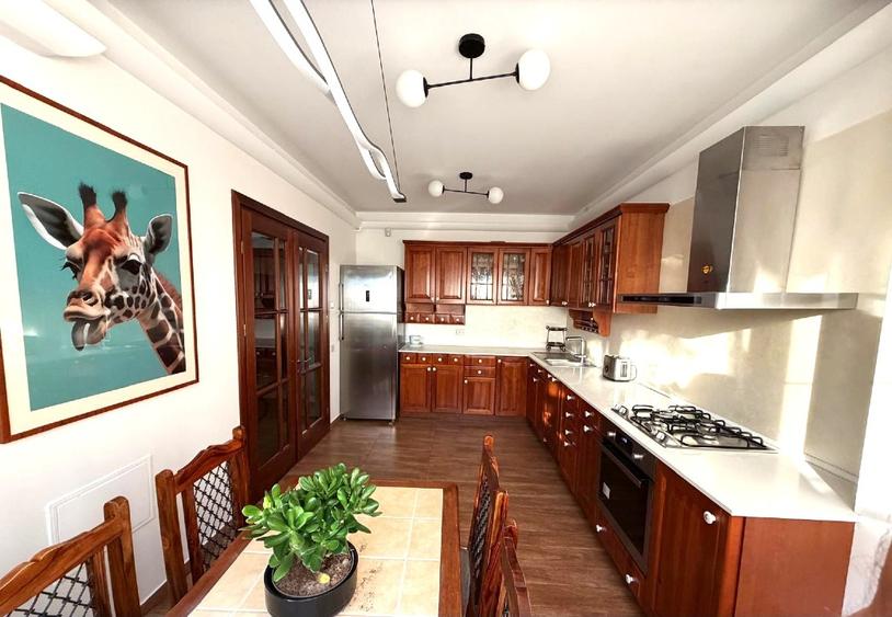 Proprietar - Inchiriez apartament Premium 3 camere , bloc Boutique