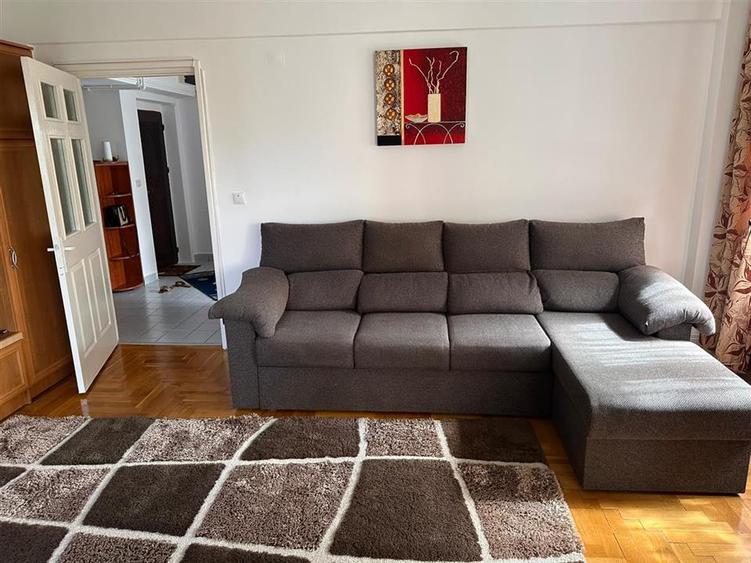 Apartament 3 camere de inchiriat | Bd. Garii | Decomandat