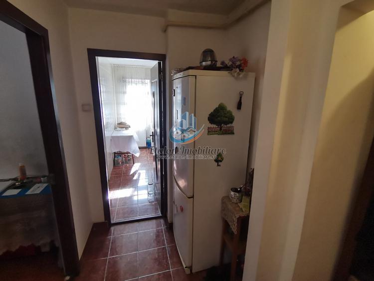 Apartament 3 camere semidecomandat, 1 baie, Darmanesti