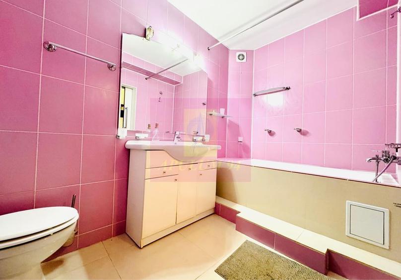 APARTAMENT PREMIUM | 200 MP | VILĂ MONUMENT ARHITECTURAL | CURTE |