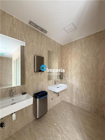 Spatiu de birou, de inchiriat, supr 480 mp, zona Centru - Palas