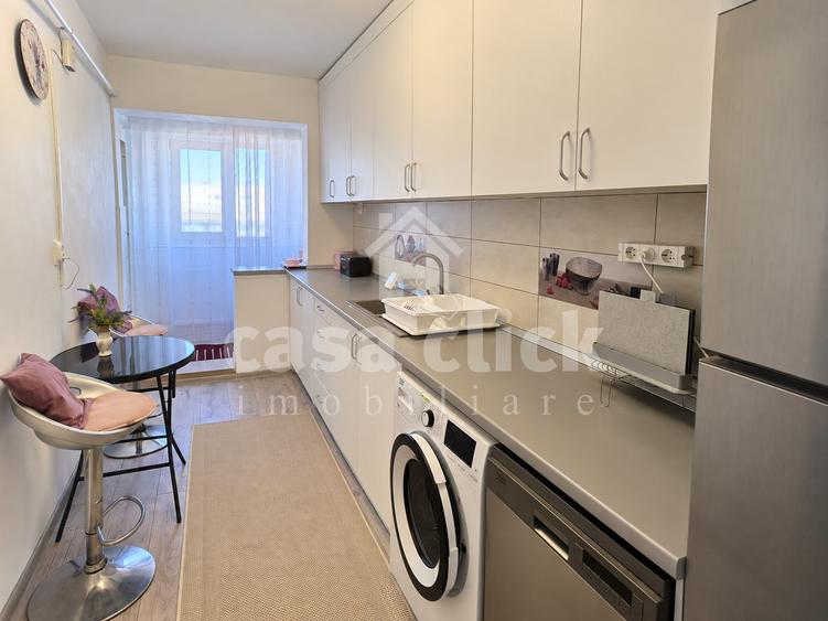 Apartament premium, renovat impecabil, Micro 20 – blocurile A