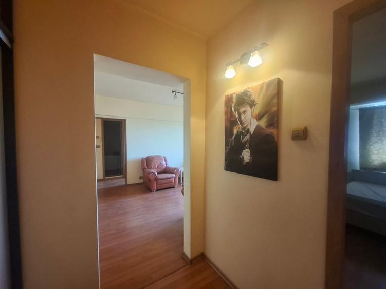 Apartament cu 3 camere