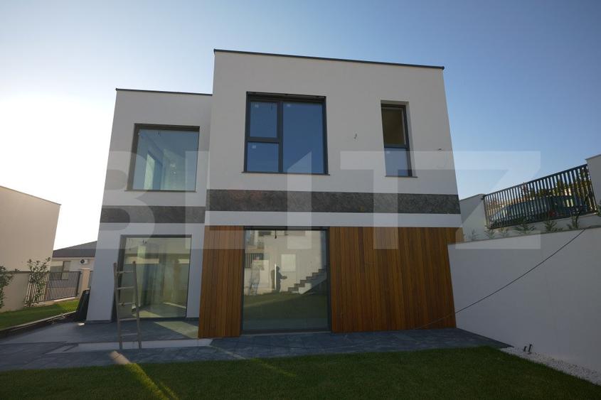 Vila de lux cu sistem Smart Home, 4 dormitoare si sala de sport