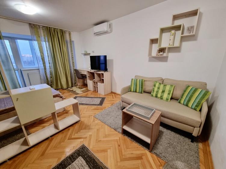 Decebal | Rond Alba Iulia | Muncii | Garsoniera Moderna | Paza