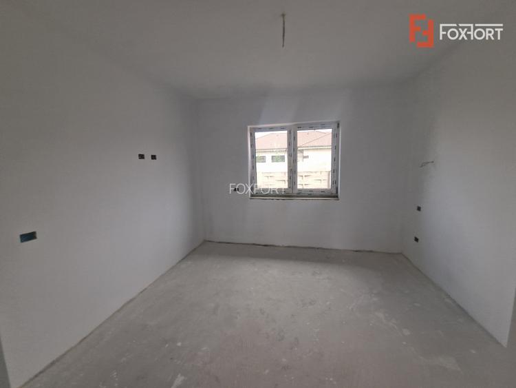 Duplex de vanzare cu 4 camere, cartier Europa, Mosnita Noua - 2