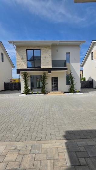 Vila 4 camere + mansarda 47mp,2km de M Râul Doamnei,tva inclus,încălzire pardose