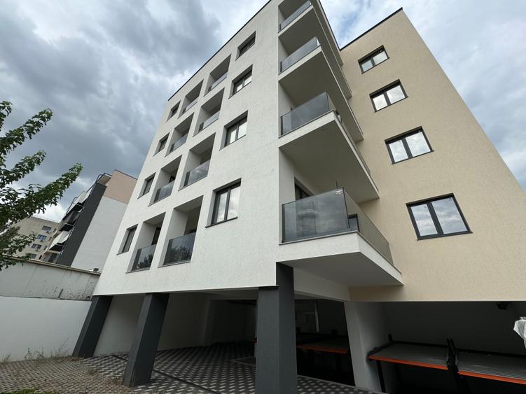 Apartament două camere la cheie și parcare / sector 1/ Colloseum