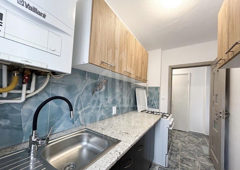 Apartament ideal pentru studenți, 3 camere se inchiriat | Zona Cedonia