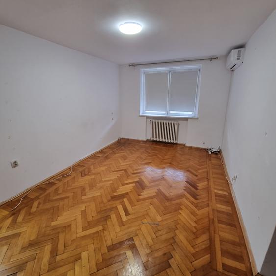 COTROCENI, AP 2 CAM MOBILAT/NEMOBILAT, BD. EROILOR, PARTER, RENOVAT